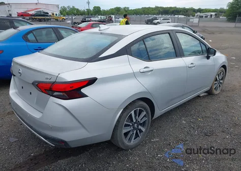 2020 Nissan Versa Sv Xtronic Cvt z USA, uszkodzony, nr VIN 3N1CN8EV4LL889929